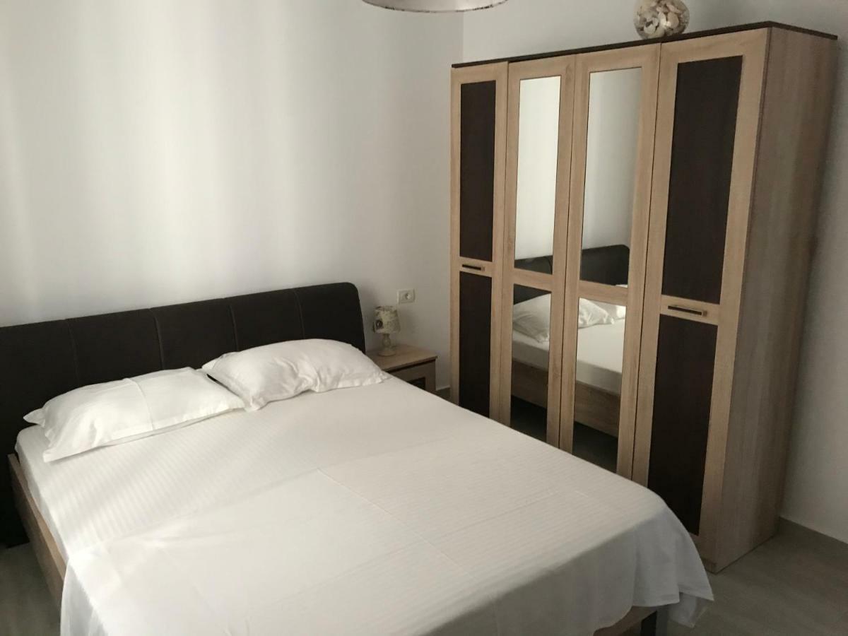 Apartament Kazeboo Mamaia Apartament Năvodari Zewnętrze zdjęcie